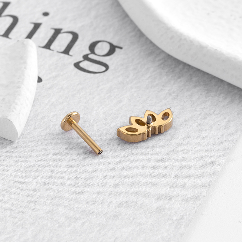 Daily Occasion Pure Titanium Material 1 Piece Ear Cartilage Rings & Studs Fashion Leaf Moon Flower Pure Titanium Inlaid Zircon