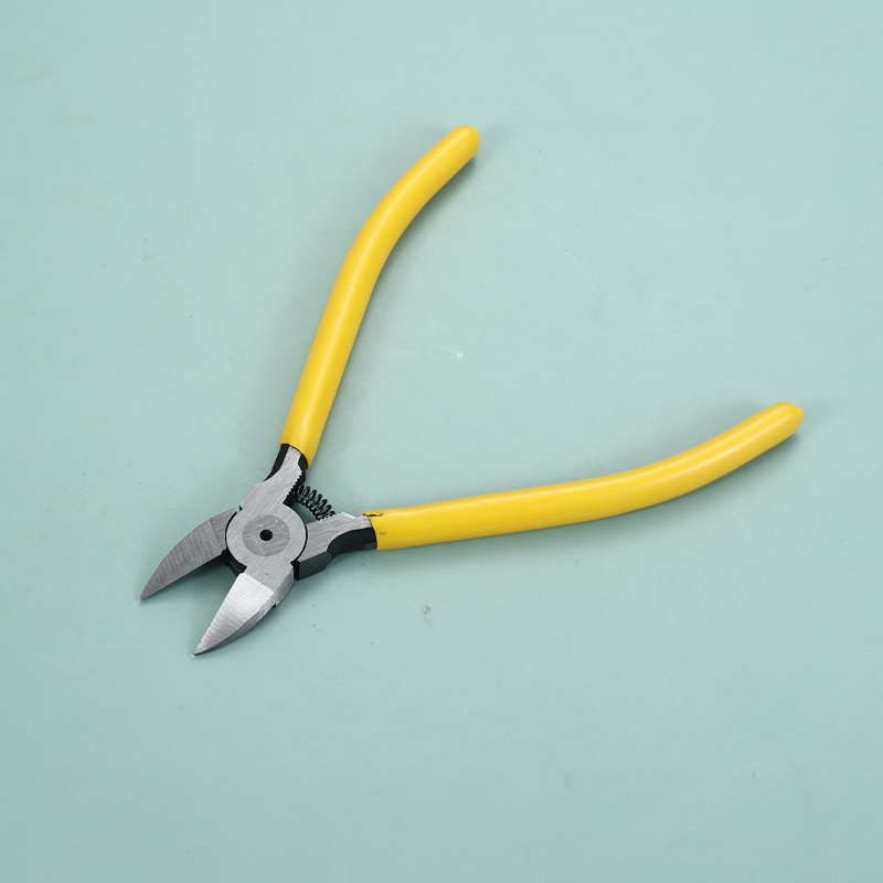 Los fabricantes suministran alicates de agua Jiutong alicates de agua de acero al cromo vanadio alicates diagonales tijeras electrónicas de 6 pulgadas herramientas de hardware al por mayor