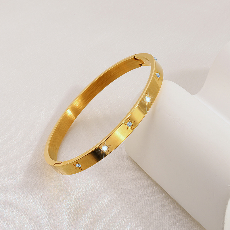 Pulsera de acero de titanio, estrella de cinco puntas, pulsera de acero inoxidable con diamantes, diseño de personalidad de alta calidad para niñas, pulsera de todo fósforo de estilo ins