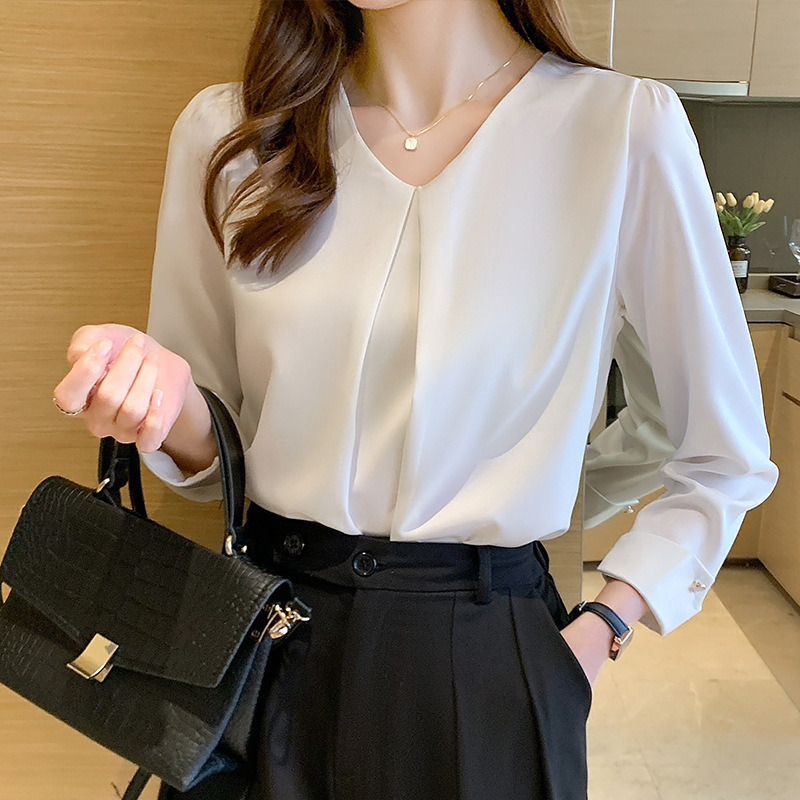 2026 Autumn New Vintage Pullover Long Sleeve Solid Color Shirt for Women with Suit Collar, Wrinkle-Resistant, No-Iron, Elegant and Simple