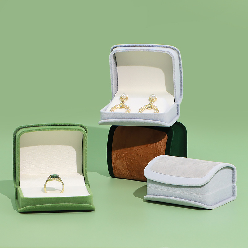 Nueva caja de joyería curva de alta gama, caja de almacenamiento, caja de anillo de franela, collar colgante, aretes, pulsera, caja de joyería