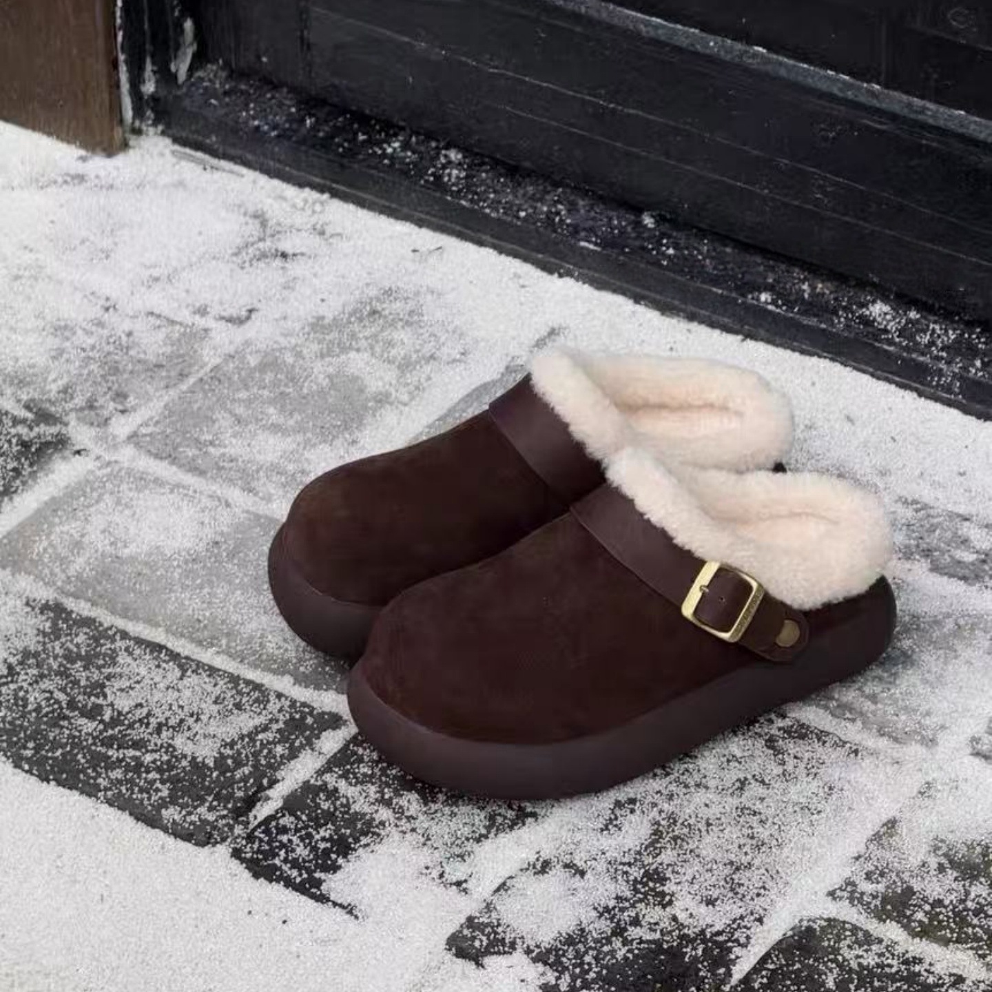 Zoccoli da donna foderati in pelliccia sintetica - Scarpe invernali slip-on con suola spessa, punta rotonda e interno in pile caldo per un comfort casual. Scarpe in cotone_voghion.com