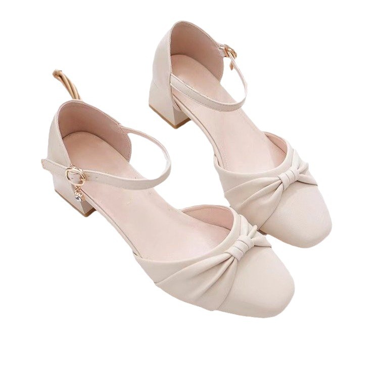 zapatos de tacón alto para mujeres 2024 verano nuevo con faldas sandalias de cabeza gruesa de estilo de hadas botón zapatos de talón medio