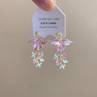 ���������������ķ�ɫ����������΢��ʯɭϵ���ֵ�ÿ��Ķ��