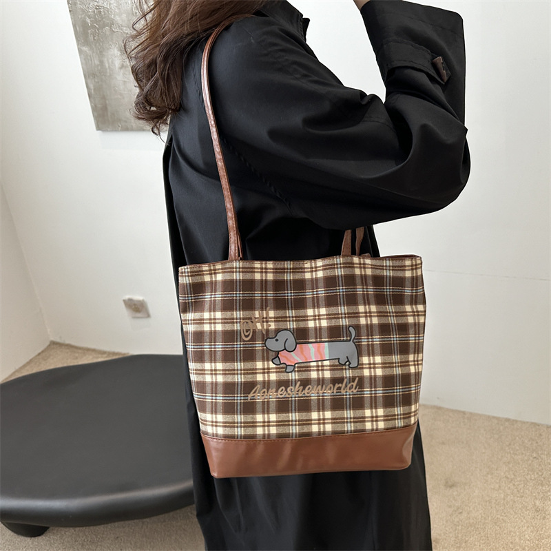 Bolsa de gran capacidad de superfuego para mujeres 2024 nuevo lindo perro salchicha bolso de hombro cuadrado otoño y invierno bolso de tote universal