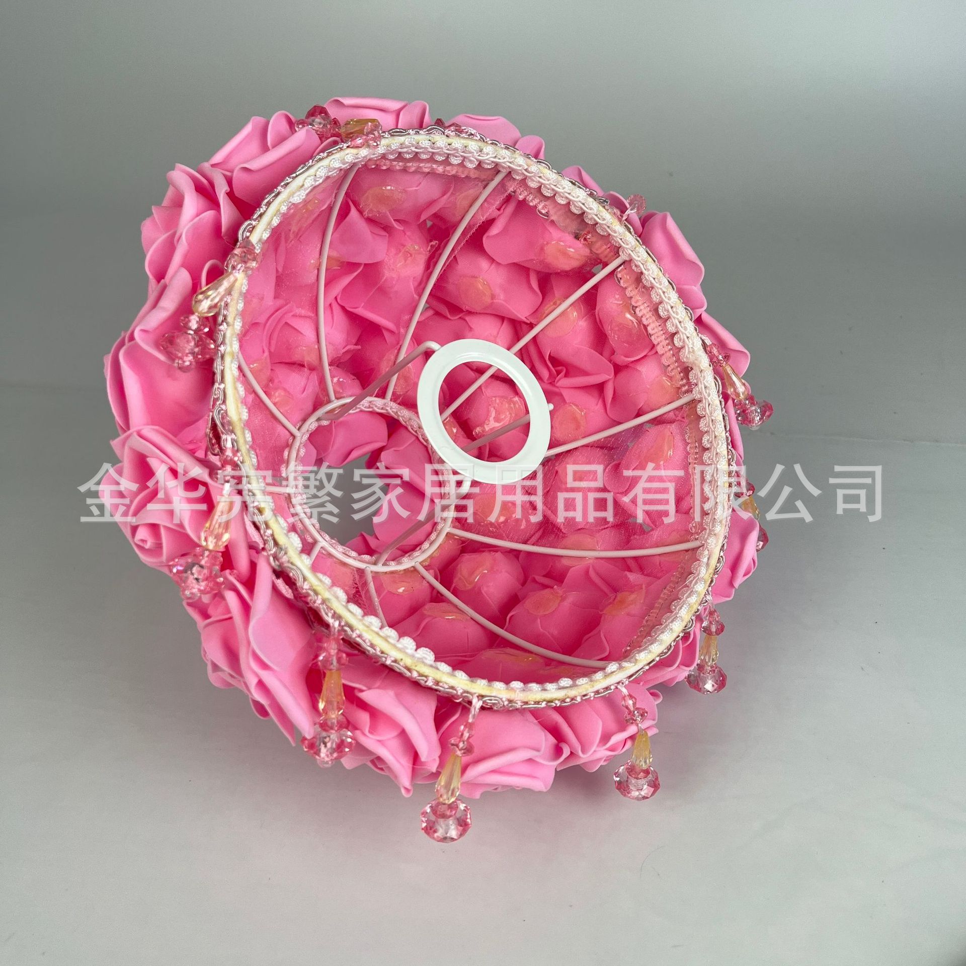 Lámpara de rosas hecha a mano semiacabada gaza de malla E27 marco de hierro con cuentas colgantes red roja hecha a mano DIY creativo