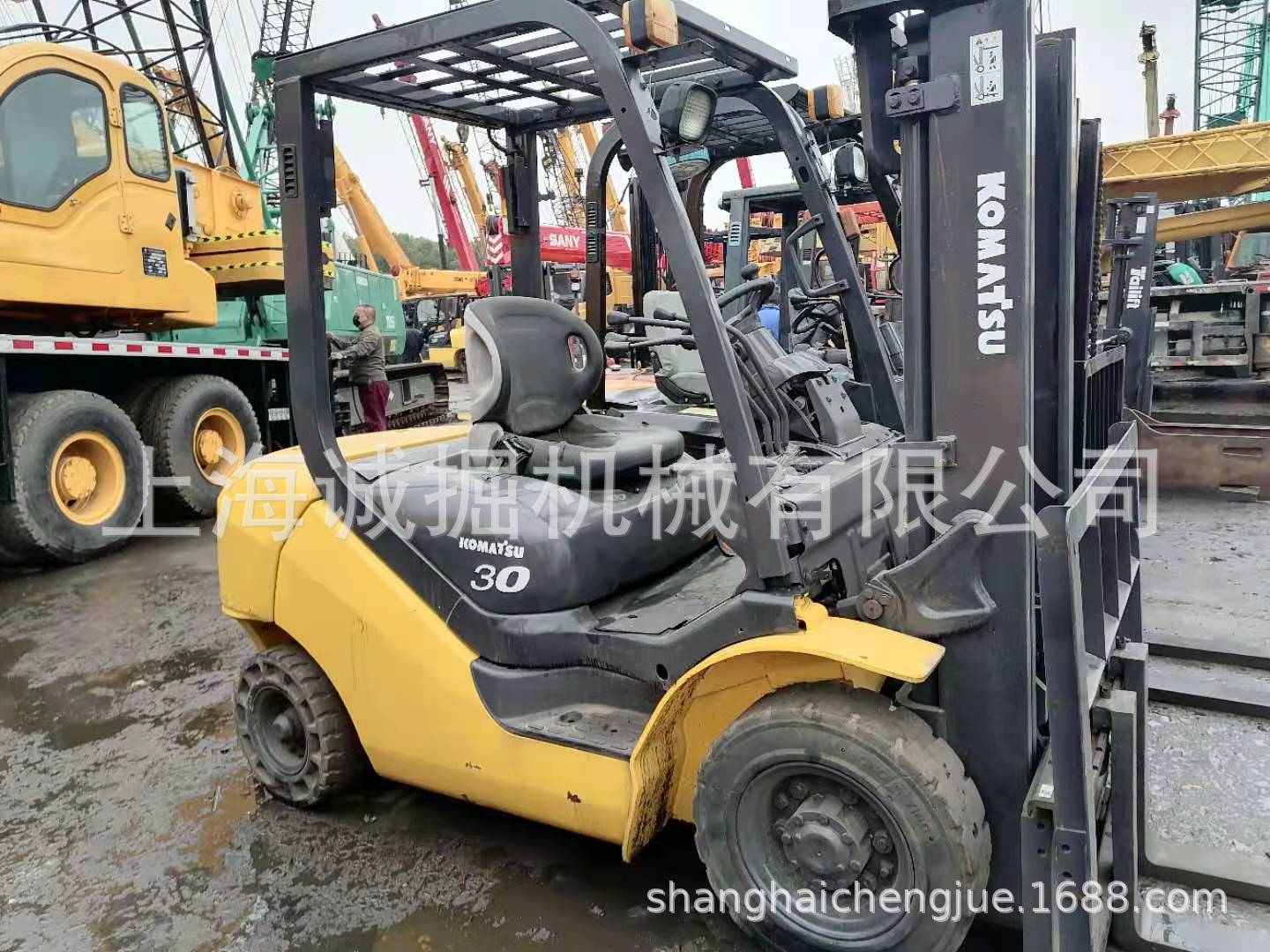 二手小松3吨柴油叉车 小松30叉车 带侧移