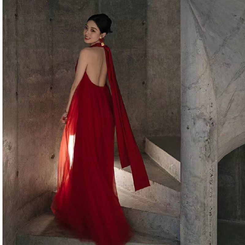 New Chinese Morning Gown dress Wedding Bride Red Festive Gauze Skirt Backless Leaky Shoulder Design Long Skirt Toasting Dress