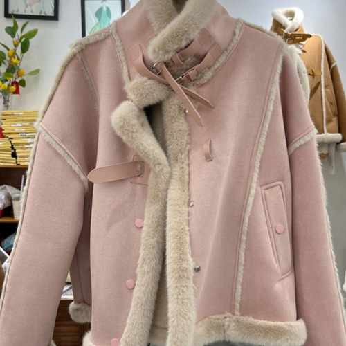 Thirteen rows winter locomotive suit, Mailard lamb wool coat, women's fur integrated coat top