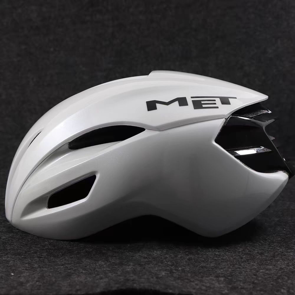 Cycling Helmet Cycling Equipment Cycling Pneumatic Helmet One-Piece Protective Helmet for Men and Women Mountain Road