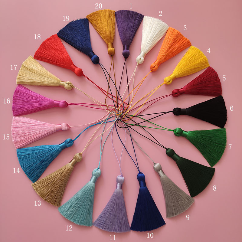 Spot 8cm short fat tassel tassel bookmark pendant vertical ice silk hanging spike diy clothing accessories accessories