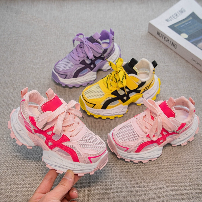 Детские летние кроссовки для девочек 2025 года, новые, лёгкие, с мягкой подошвой, дышащие, с сетчатым верхом.