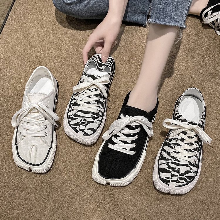 2021 new Korean square toe canvas shoes...