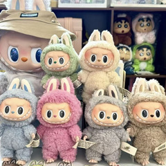 国境を越えたトレンディな第三世代第二世代ブラインドボックス labubu ビニールフェイスぬいぐるみ Labubu トレンディなギフト卸売