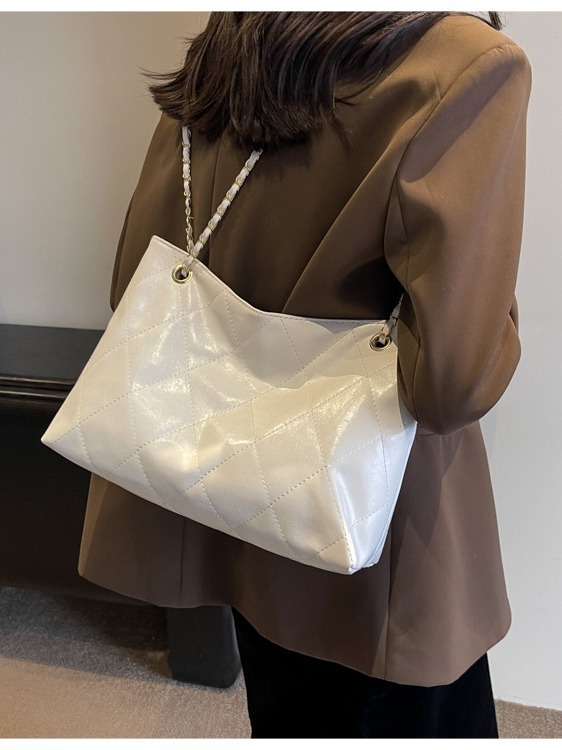 バッグ女2023小衆大容量トート腋の下バッグ秋冬シングルショルダー通勤バッグ高級感放浪バッグ|undefined