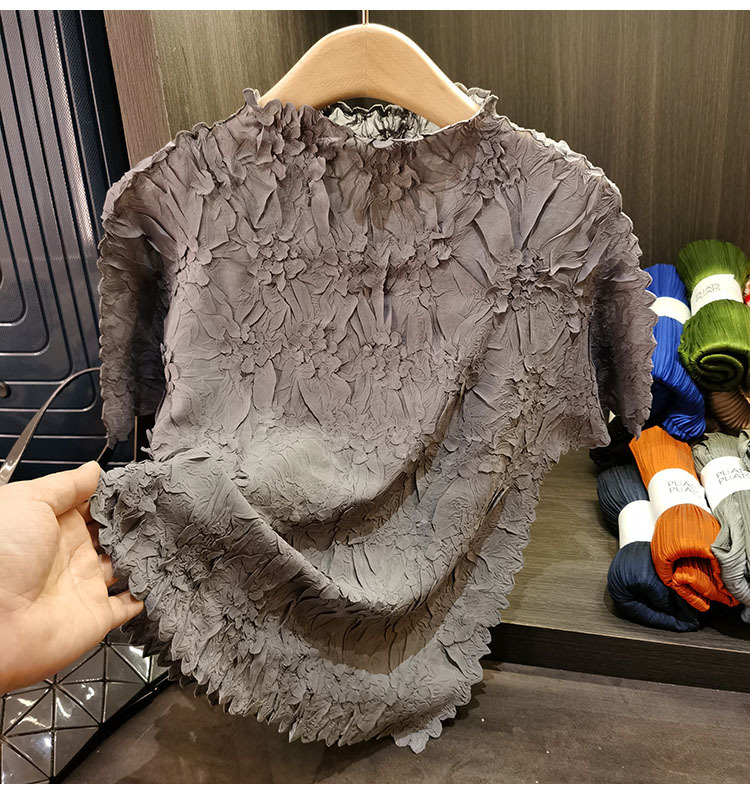 Áo thun nữ tay ngắn cổ tròn chất liệu cotton dập nổi hoa văn nổi cao cấp — Màu đen, Màu đào, Màu trắng, Màu xám chi tiết 17