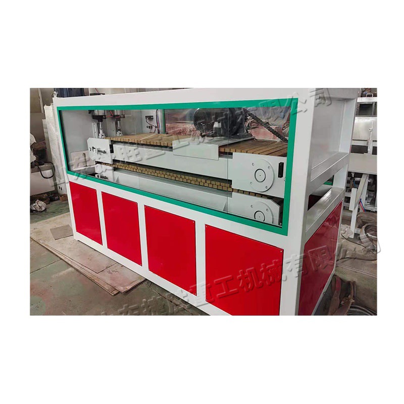 máquina de tracción de lámina de rastreo tubo de plástico pvc máquina de extensión de lámina de PE máquina de extracción automática de placa de fijación de pared