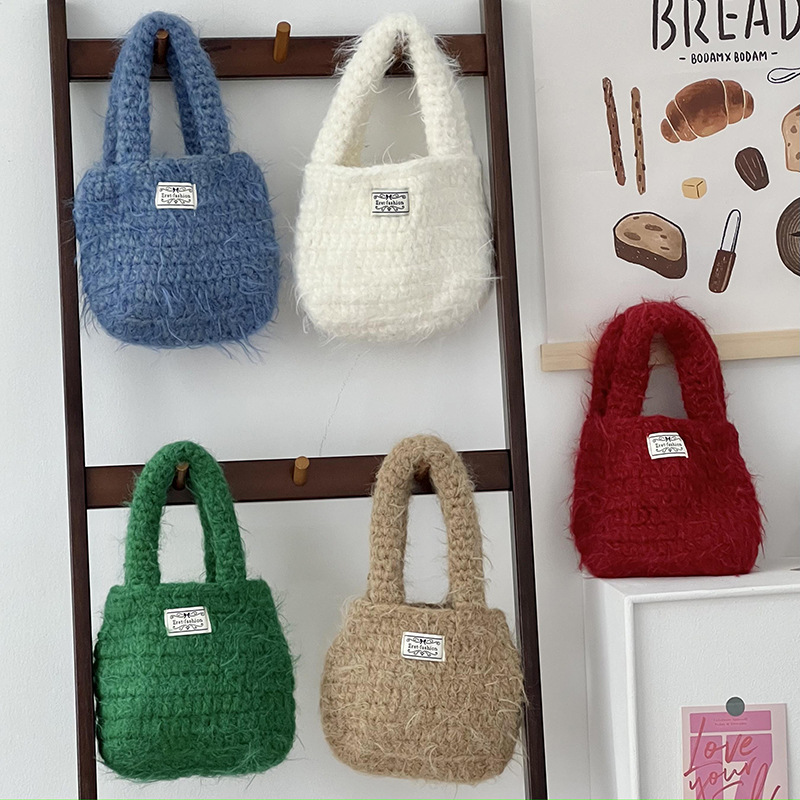 Bolsa de mano de damas otoño-invierno versátil retro suave lana hecha a mano tejida bolsa de muñeca bolsa de hombro