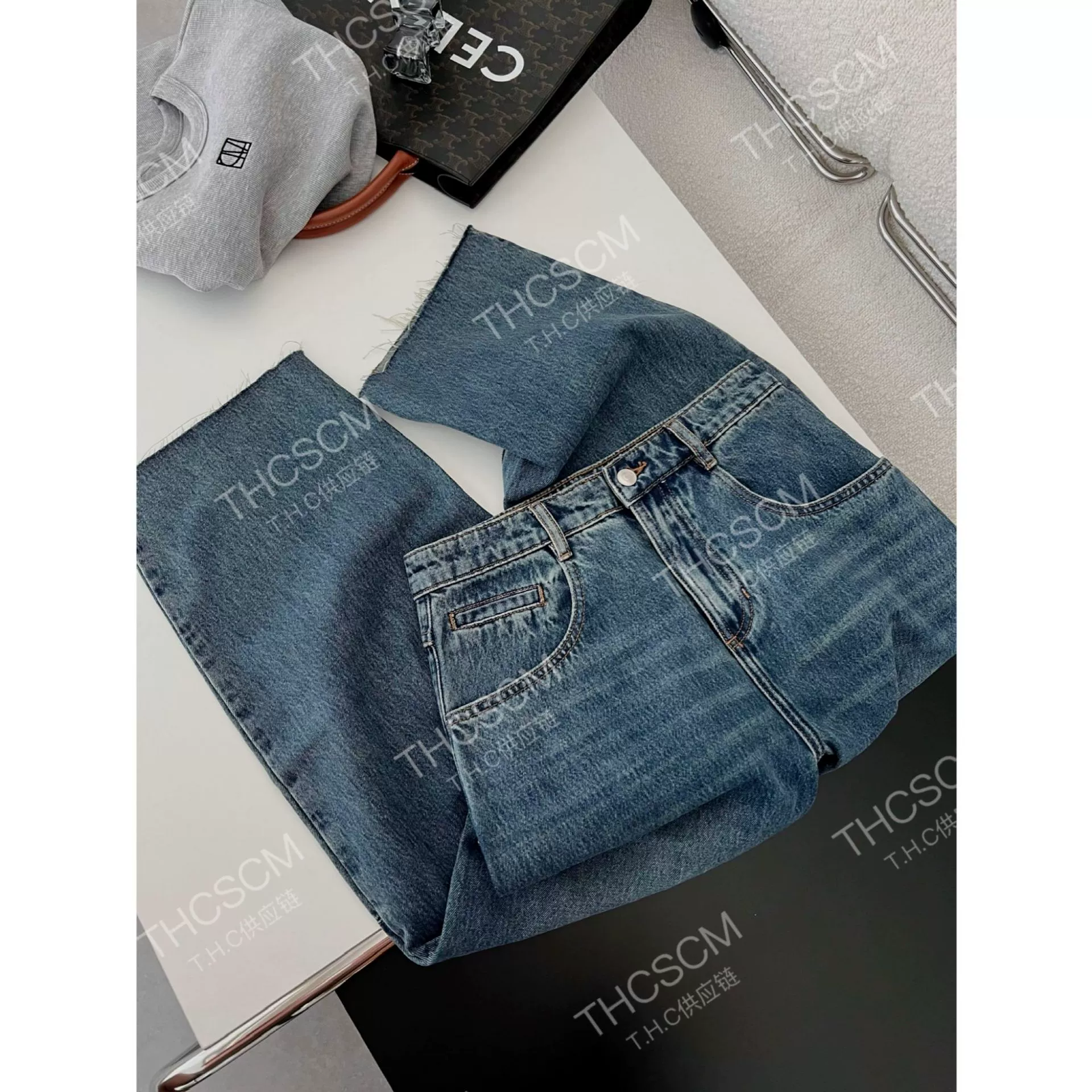 Demi-season velvet three dimensional jeans, high waist, oversize