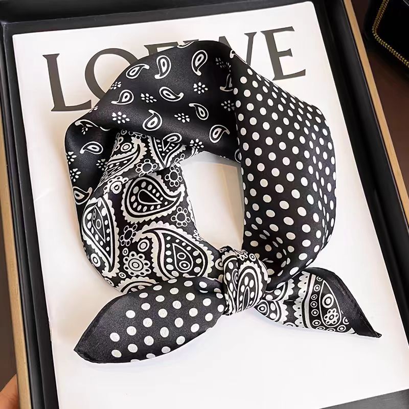 High-end Ladies’ Small Square Handkerchief