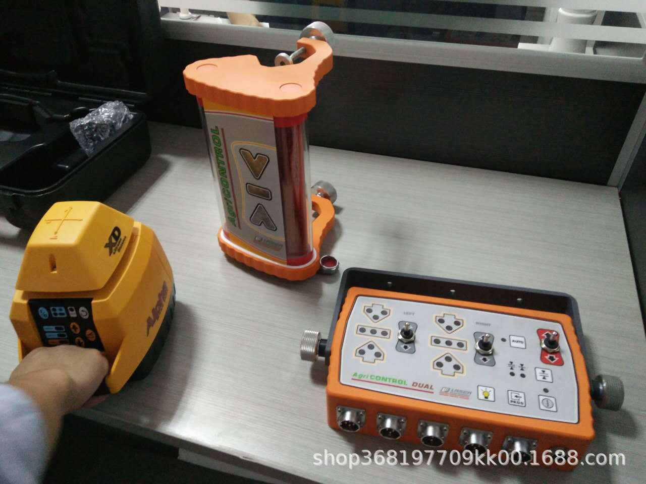 激光平地仪详情