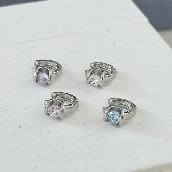 Super Sparkling Diamond Ring Design Mini Edge Ear Cuffs Basic Versatile Commuter Style Straight Pin Ear Care for Women