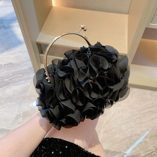 �������w���Ż���������ڽ�����Ů������Ů�����b������Y����