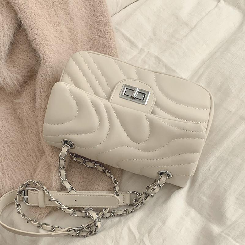 Trendy Brand Design Chain Bag for Women, New Shoulder Crossbody Bag, This Year's Popular Chanel-Style Quilted Commuter Bag, Fashionable Trendy Brand Design Chain Bag for Women, New Shoulder Crossbody Bag, This Year's Popular Chanel-Style Quilted Commuter Bag, Fashionable
