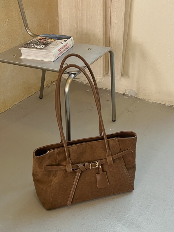 Cross-border Korean-style niche high-end handbag for women 2026 small square bag shoulder bag casual large-capacity handbag