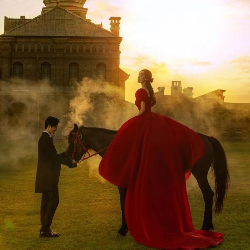 French-Style Main Wedding Dress, High-End New Model, Studio-Themed, Beautiful Couple Photoshoot, Wedding and Engagement Photography, Evening Dress