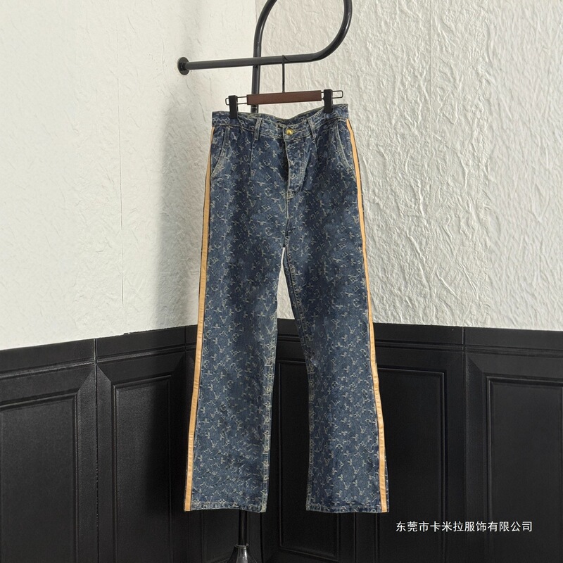 Correct Version of Lv's 25Ss Autumn/Winter New Classic Monogram Washed Vintage Full-Print Side Leather Strap Jeans