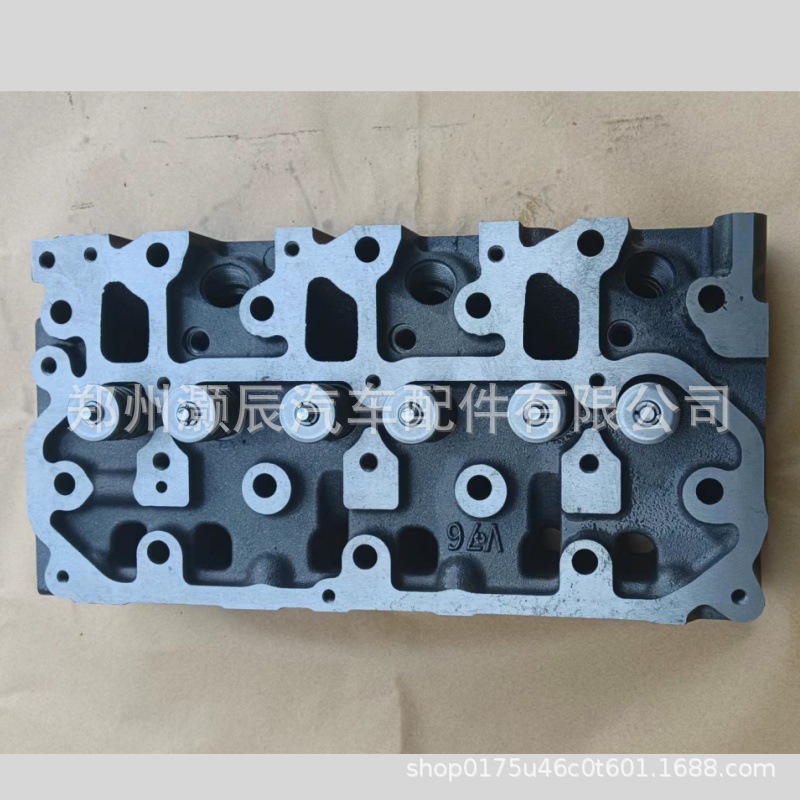 Diesel Engine Cylinder Head Assembly 3Tnv76/3Tnv70 Yanmar 119515-11740/119515-11750