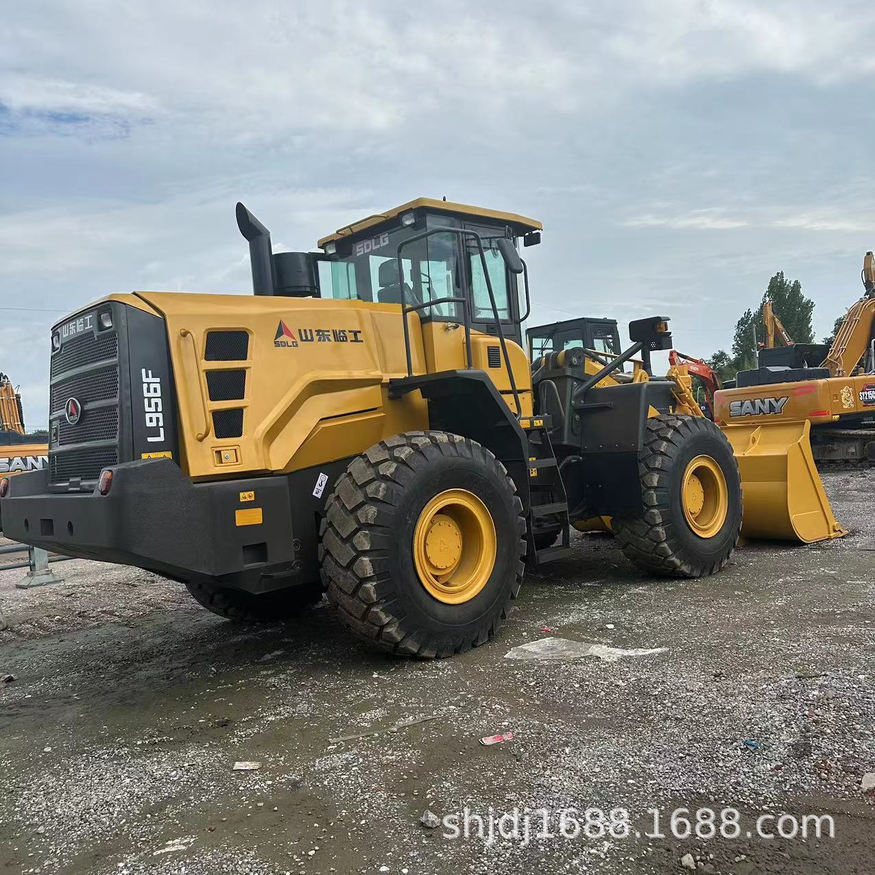 U吨二手ndseadeer6F铲车ad出售r5d临工loLo装载机hand95Seco