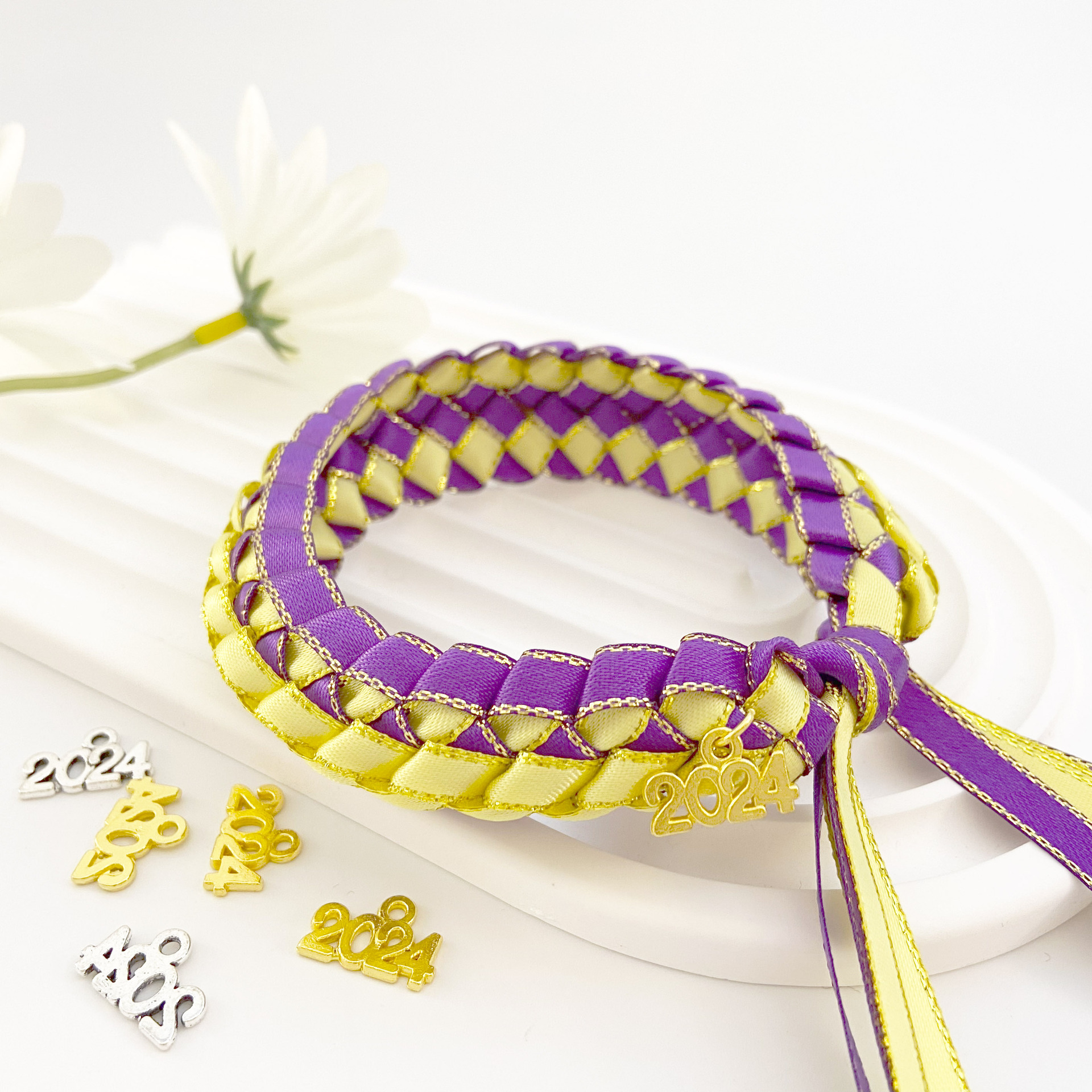 노란색 + 보라색