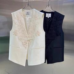2025早春新款纯色立领国风盘扣重工绣花马夹百搭无袖马甲女