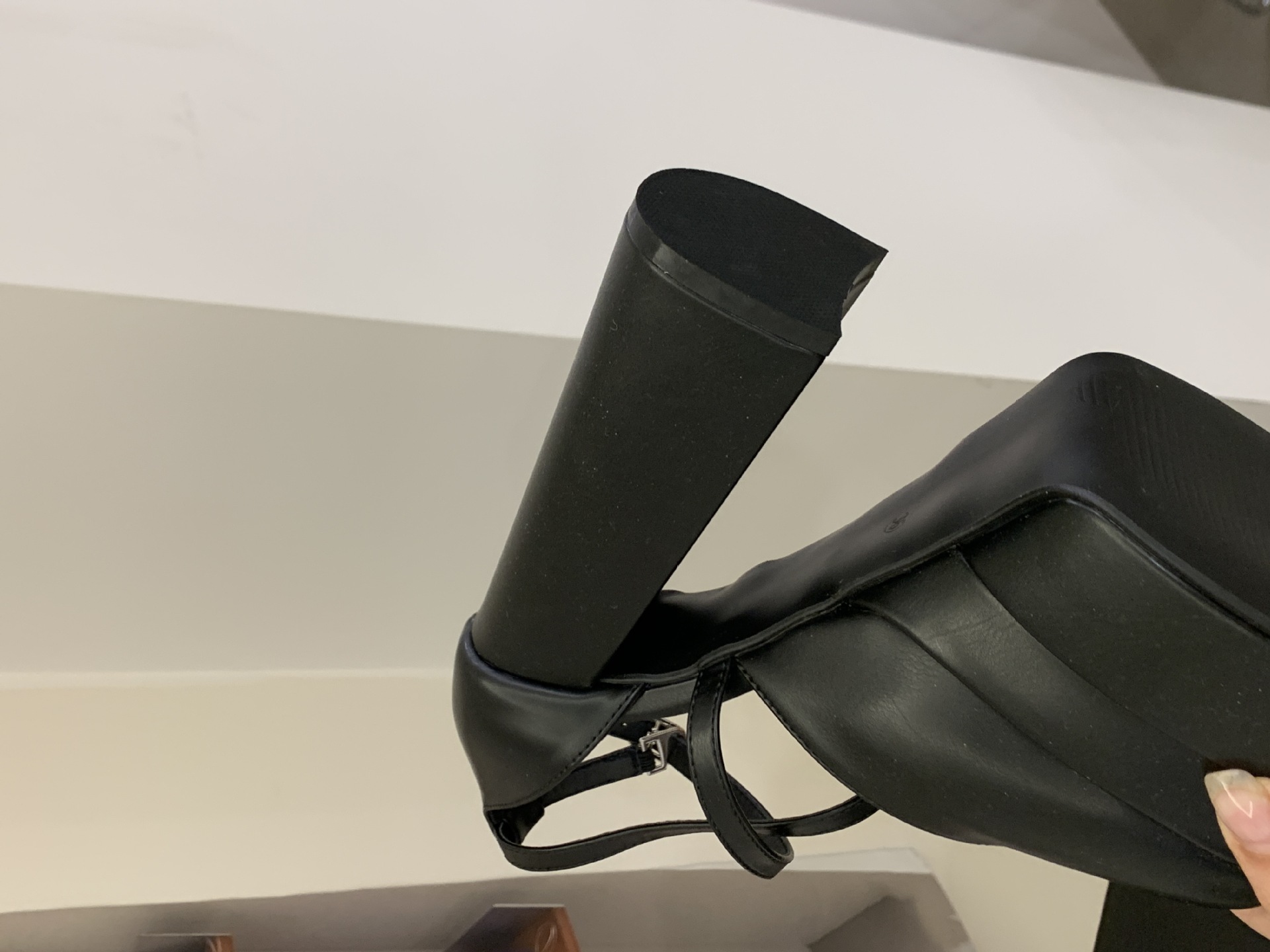 Sandal cao gót nữ mũi vuông đế platform gót to bản chất liệu satin — màu đen chi tiết 5