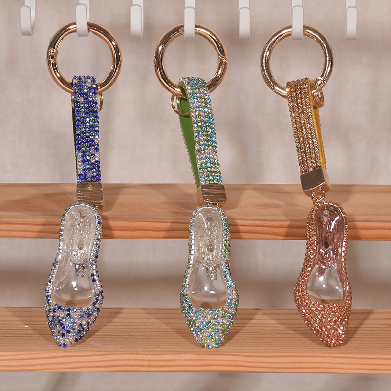 Simple Style Classic Style Solid Color Artificial Wool Alloy Inlay Rhinestones Keychain display picture 2