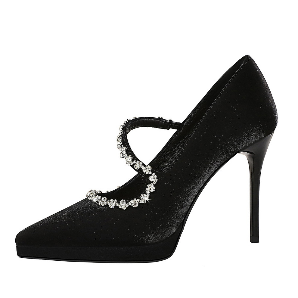 Pointed Toe Stiletto Heels For Women With Diamond Chain Detail_voghion.com