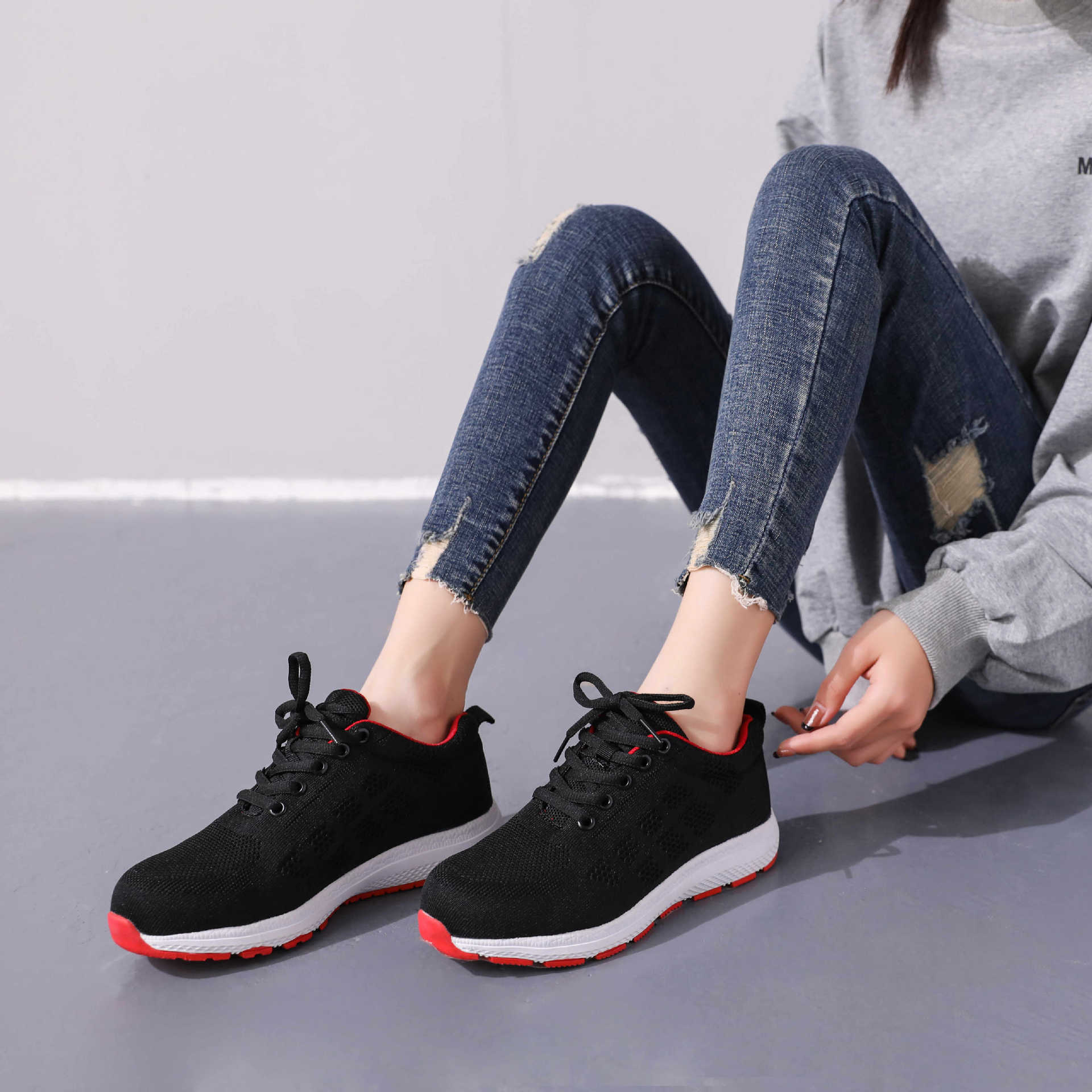 Nuevos zapatos de protección laboral anti-Smashing anti-piercing ligero resistente al desgaste antideslizante transpirable cerrado dedo del pie zapatos de protección con placa de acero para mujeres