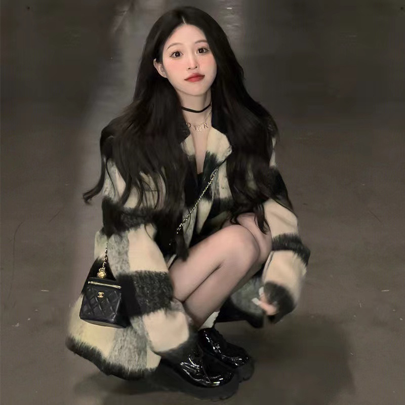 Korean Style Plaid Woolen Suit Jacket Women's Autumn and Winter Mid-length Hepburn Style Loose Elegant Thickened Woolen Coat