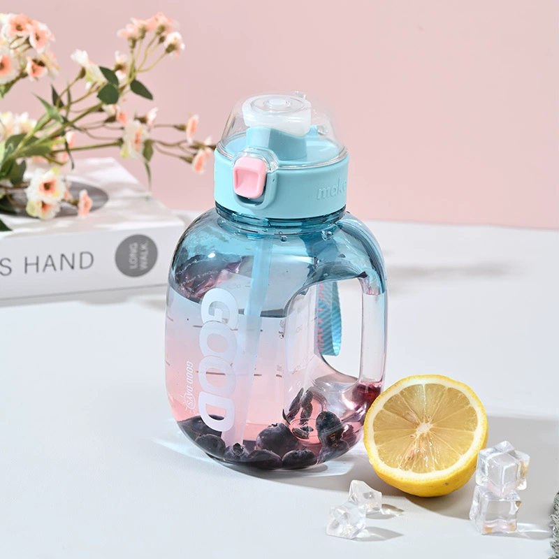 Capacious plastic teapot for gym, gradient