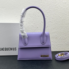新しいjacquemusフランスのニッチデザインハイエンドins超人気のシングルハンドバッグクロスボディスモールスクエアバッグ