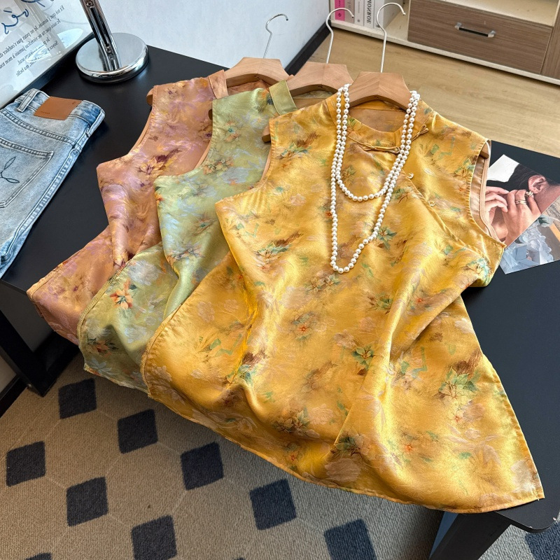 Quality-Guaranteed Silk Elegant Mother's New Chinese-Style Summer Improved Design with Diagonal Placket and Buttoned Stand-Up Collar Sleeveless Shirt