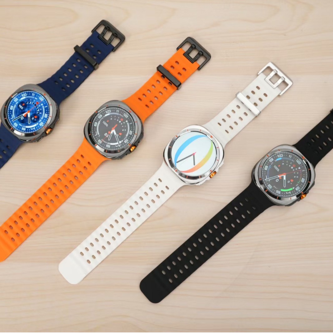 2025 Cross-Border Js Watch8 Ultra Smart Watch Remote Control Selfie Heart Rate Blood Oxygen Monitoring Sports Watch