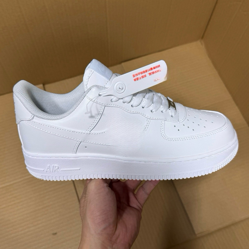 High-quality Air Force One first-layer cowhide AF1 Black Warrior all-white low-top sneakers for couples High-quality Air Force One first-layer cowhide AF1 Black Warrior all-white low-top sneakers for couples