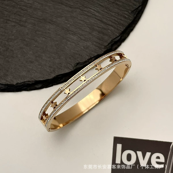 Z116 hollow pentagram rose gold
