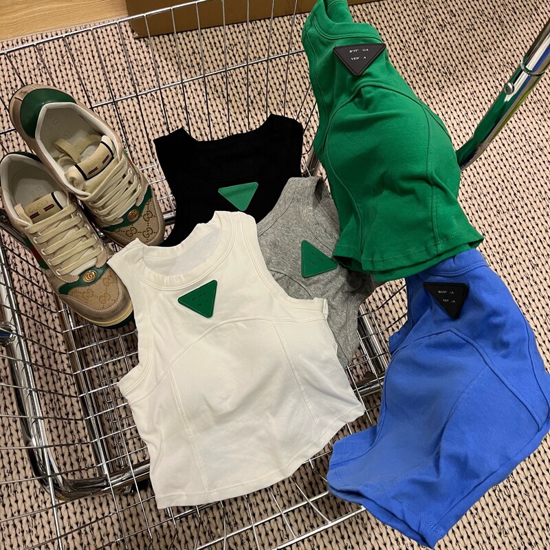 2022 New Big East Gate triangle icon design vest with chest pad for women