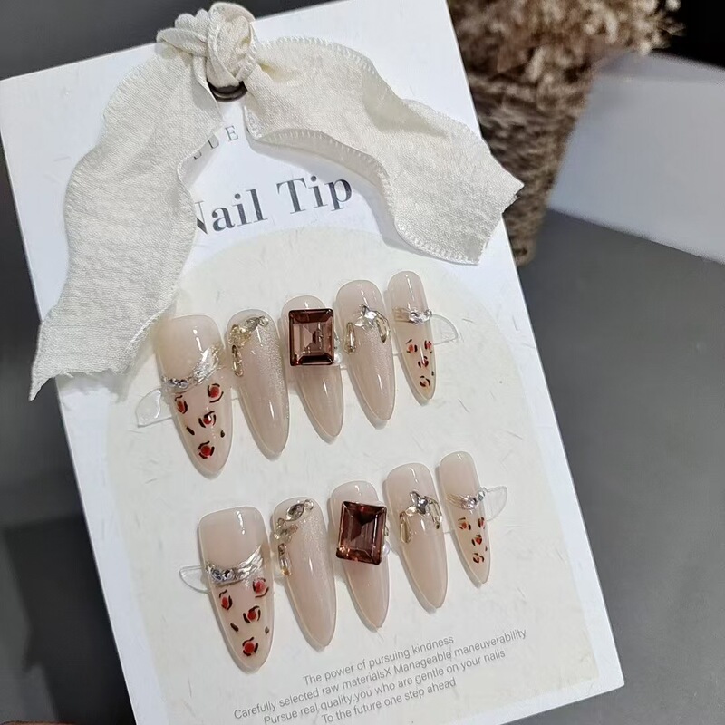 Wearing 10 pieces of armor S018 leopard print coffee drill long pointed temperament advanced sweet cool hot girl personality pure handmade fake nails