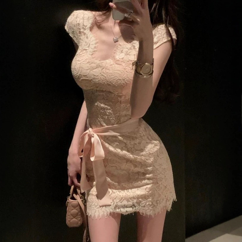 Sexy French Lace Collar Zipper Dress for Women, Summer Slim-Fit Design, Petite Pure Desire Hot Girl Bodycon Short Dress