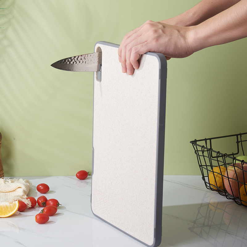 Placa de verduras multipropósito con cuchillo de afilado Placa de verduras de plástico de doble cara Placa de corte de cocina con molino Placa de corte de verduras doméstica